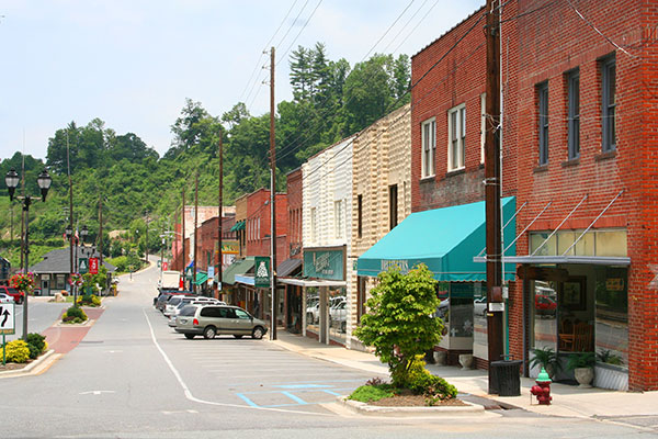 downtown-spruce-pine