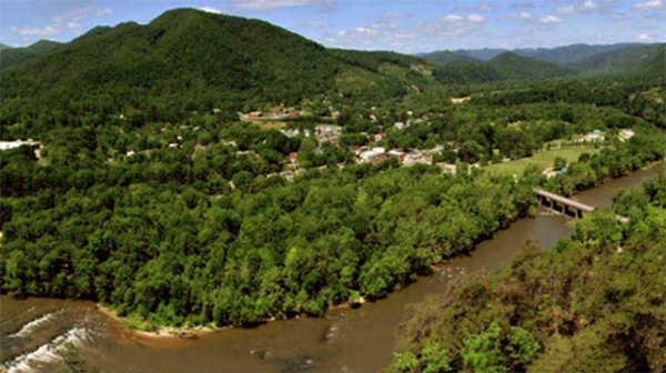 View-of-Hot-Springs-NC